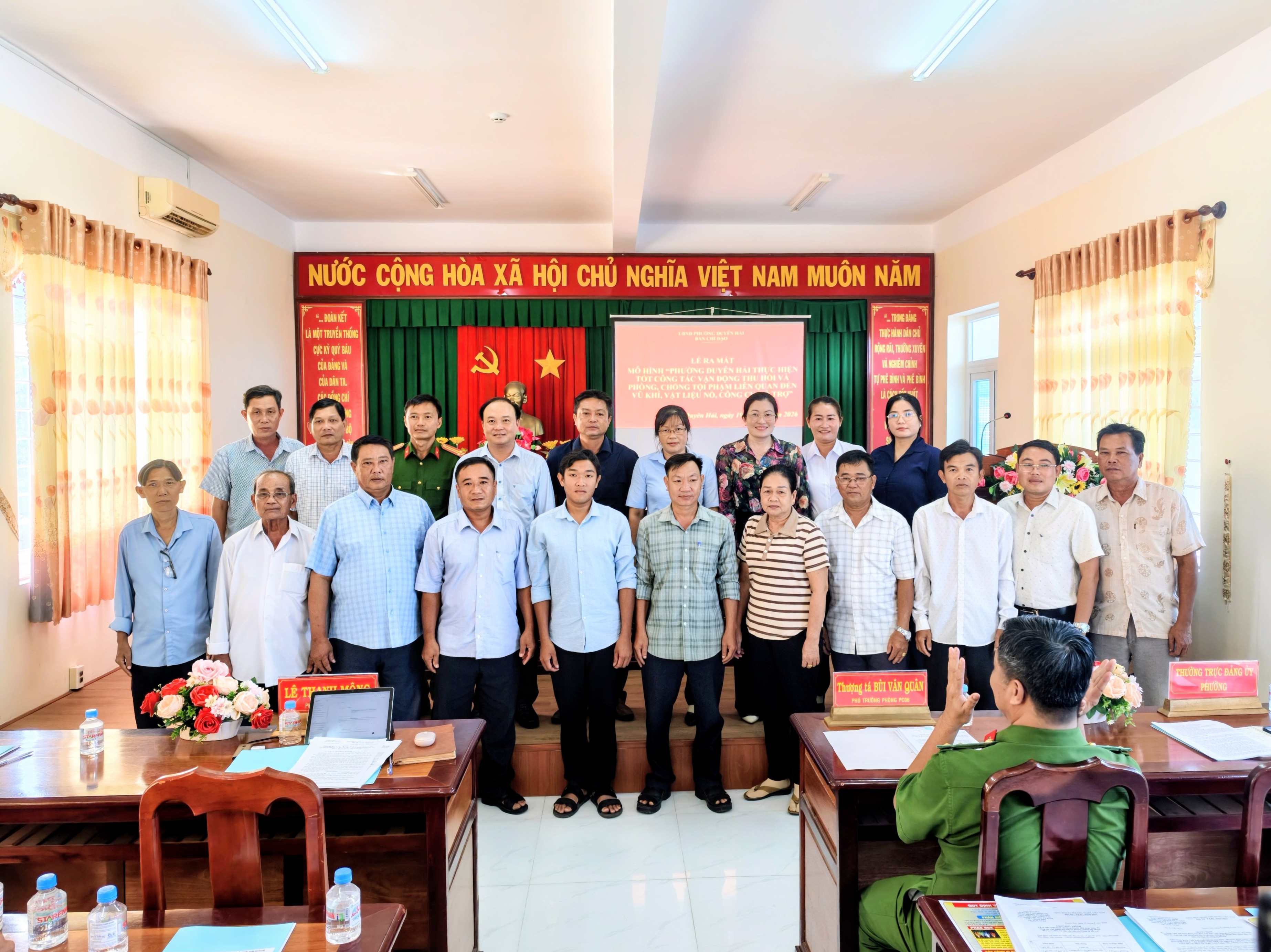 Phường Duyên Hải ra mắt mô hình vận động thu hồi vũ khí, vật liệu nổ, công cụ hỗ trợ