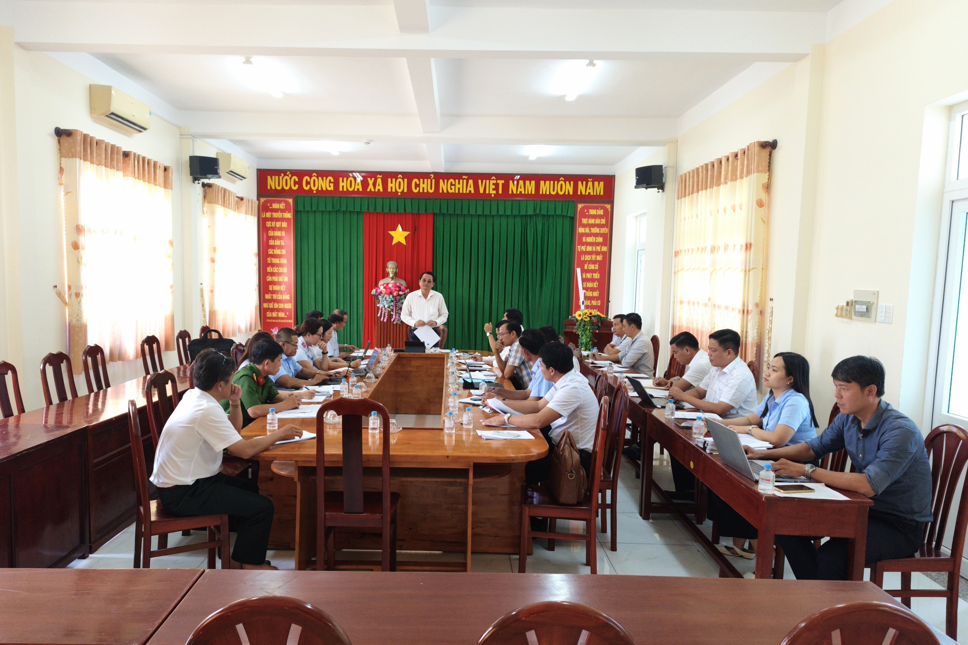 Tổ công tác của tỉnh kiểm tra việc thực hiện Kết luận thanh tra số 14/KL-UBND tại phường Duyên Hải